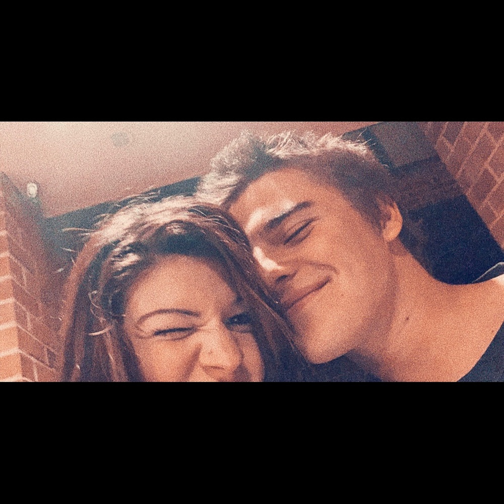 Meet your Posher, Alex